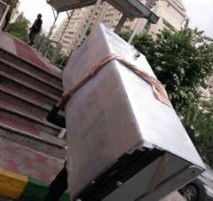 حمل وسایل سنگین مثل،یخچال،گاذ،لباسشوی،کمد،مبل،کانافه،میز نهار خوری،تردمیل،گاوصندق،و.....