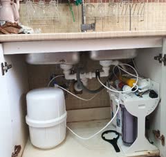 نصب دستگاه تصفیه آب خانگی در شهرک سيمرغ