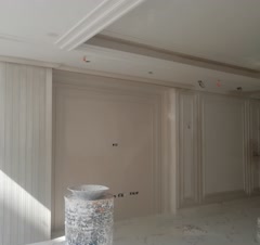 اجرای قاب بندی روی دیوار