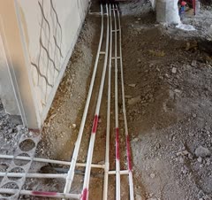 اجرای لوله کشی شوفاژ وسرد وگرم وبرگشت ابگرم در شهرک شهید غزالی