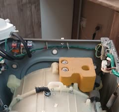 سرویس کامل تعویض بلبرینگ و کمک ها