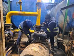 بعد نصب مخزن آب پمپ مربوطه رو نصب راه اندازی کردیم