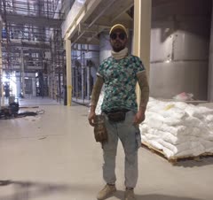 نصب داربست در پالایشگاه غلات زر