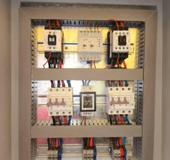 عیب یابی ورفع اتصالی تابلو برقهای صنعتی