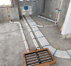 اجرای لوله کشی سردو گرم و رادیاتور به صورت کلکتوری با لوله سوپرپایپ