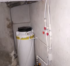 تعمیر روشوییو نصب مخزن و پمپ آب