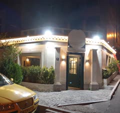 ریسه و پرژکتور متناسب با محیط