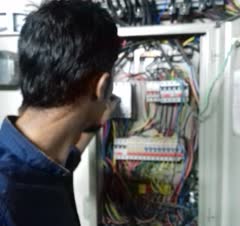 تعمیرات تابلو برق