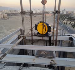 نصب موتور گیرلس آسانسور