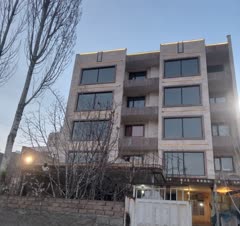 نصب درب ویلا     عکس بعدی نمای ساختمان که نور خطی یا نور مخفی انجام شده