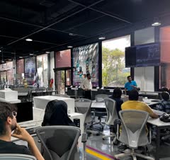 کارگاه مهندسی معکوس نرم افزار در صنعتی اصفهان