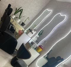 نمونه کار کاغذ دیواری: زیبایی و دوام با نصب اصولی