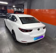 خدمات دیتیلینگ خودرو