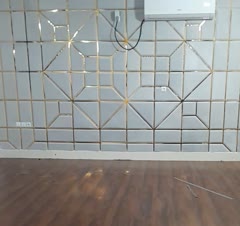 نصاب کاغذدیواری،  کفپوش و آینه دکوراتیو