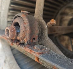 سرویسکار و تاسیسات