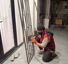 اجراونصب حفاظ درب وپنجره