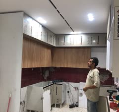 برقکار و نصاب لاینر