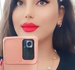 با مراجعه برای دریافت خدمات ماساژ روحی و ماساژ پوستی دادن مشاوره برای بعد از ان و استفاده از چه مکملی
