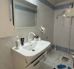 بازسازی خانه