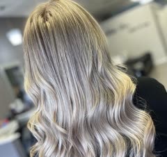 نمونه‌کار بالیاژ دودی-صدفی (Ash Blonde Balayage) ✨
